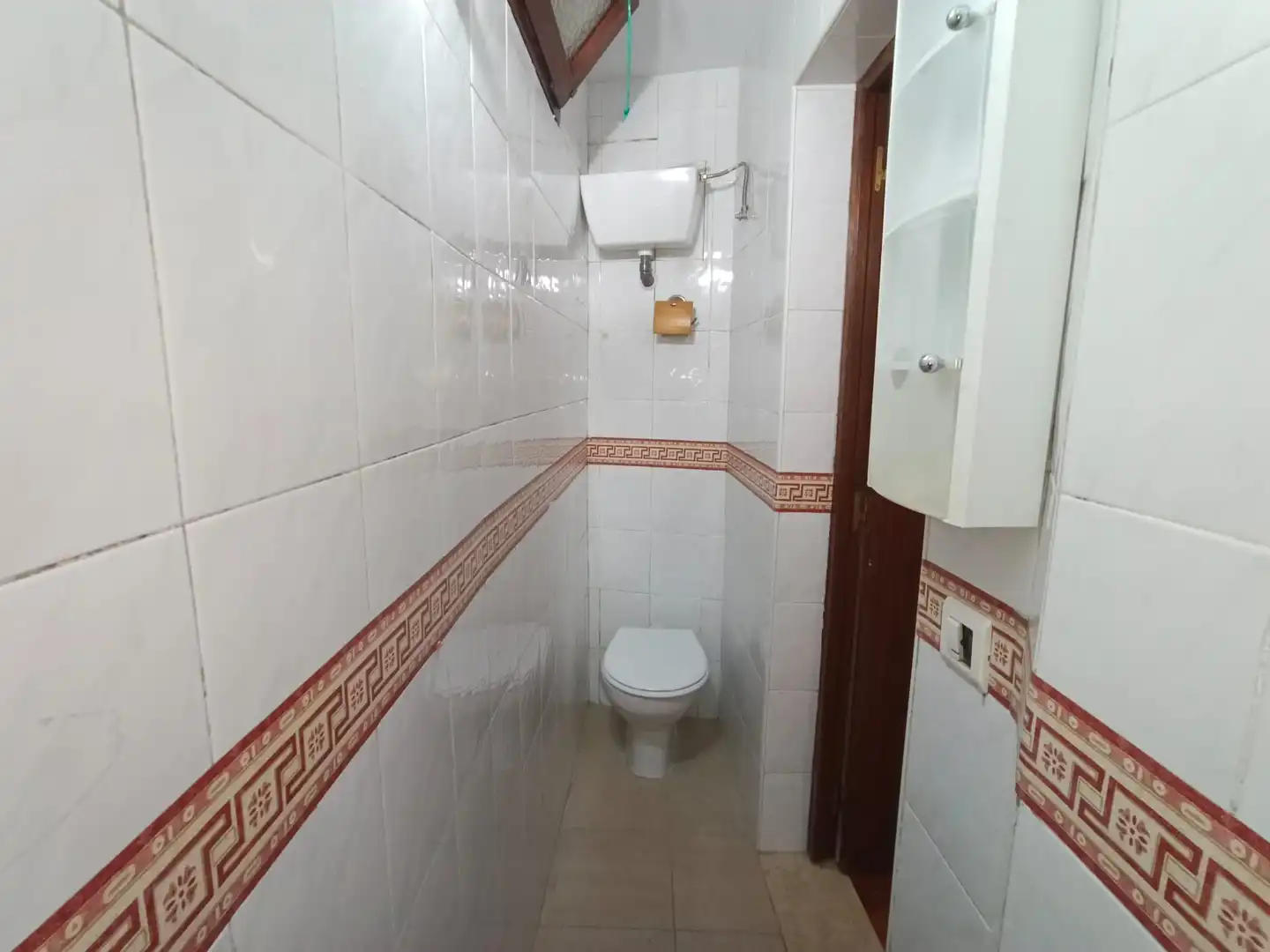 Bathroom of Apartments for sale in Cáceres