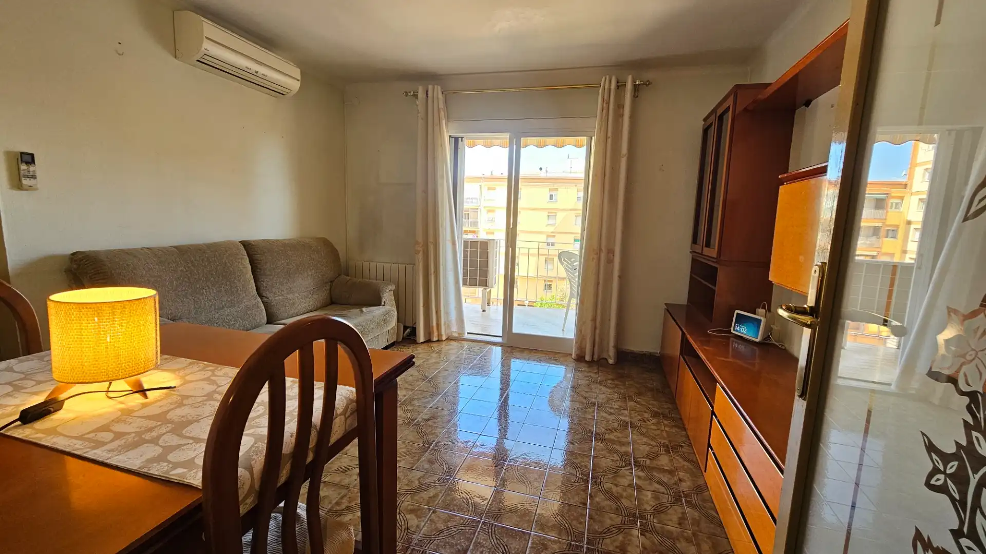 Wohnzimmer von Wohnung zum Verkauf in Sabadell mit Klimaanlage, Heizung und Balkon