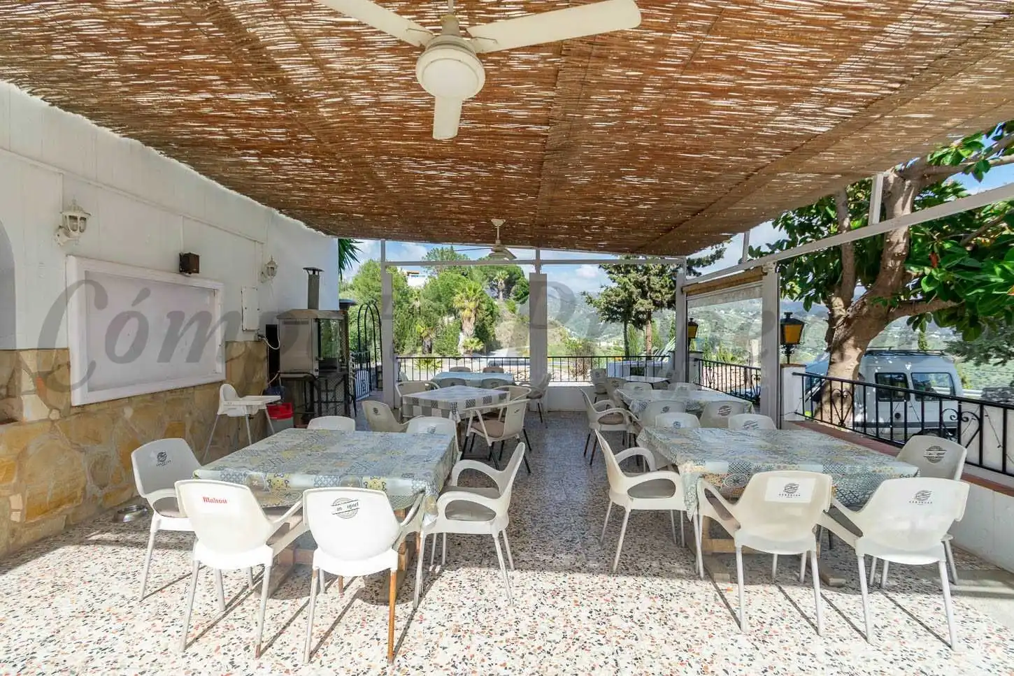 Casa con jardín en venta en Cómpeta, imagen 3