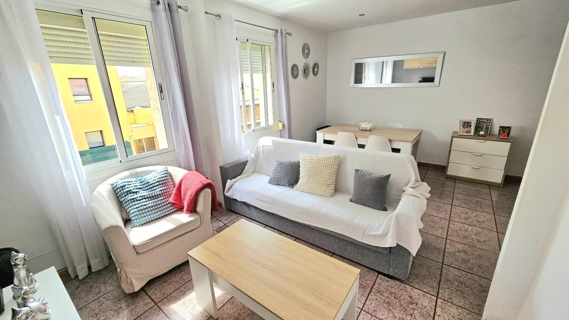 Living room of Flat for sale in Sabadell  with Heating and Furnished
