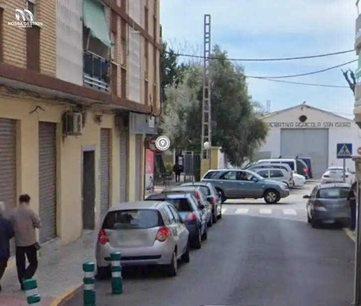 Vista exterior de Piso en venta en Paterna