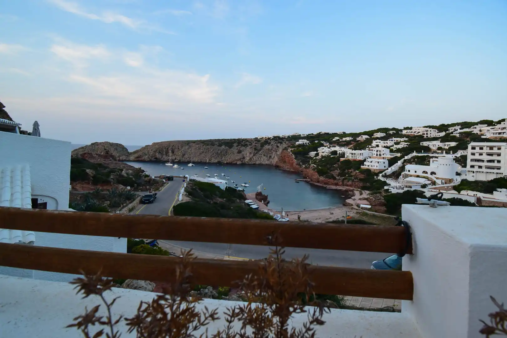 Außenansicht von Wohnungen zum Verkauf in Ciutadella de Menorca mit Klimaanlage, Terrasse und Abstellraum