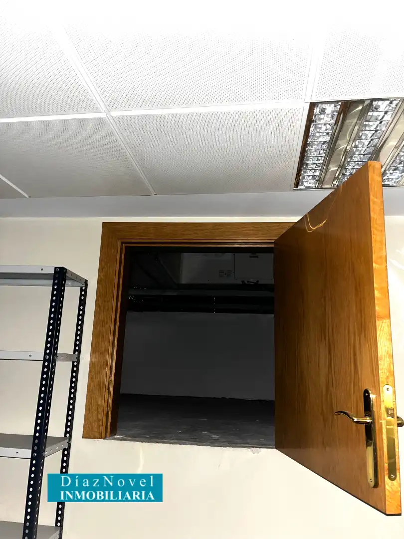 Commercial properties for sale in Rincón de la Victoria  with Air Conditioner