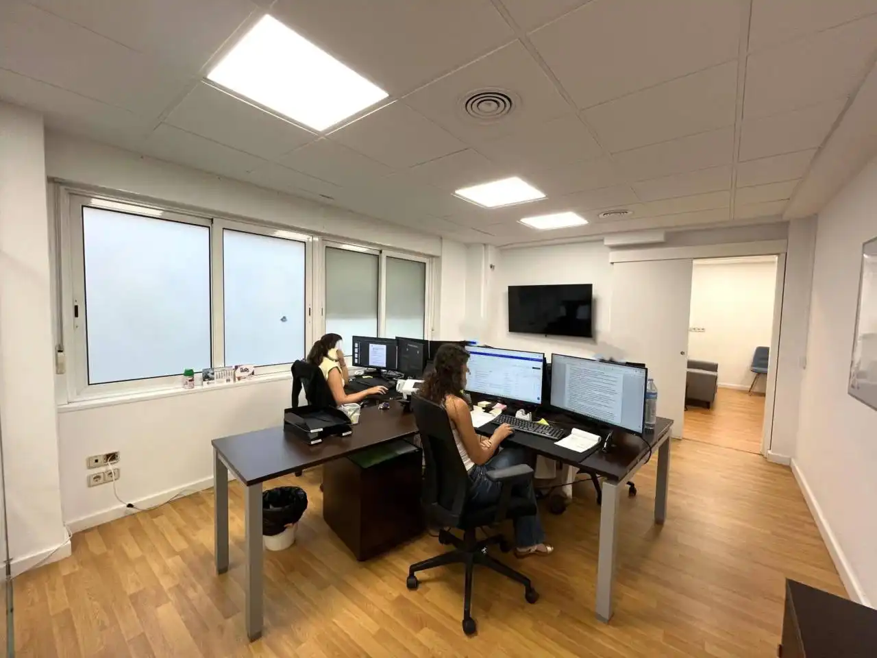Oficina de lloguer en Girona amb Aire condicionat