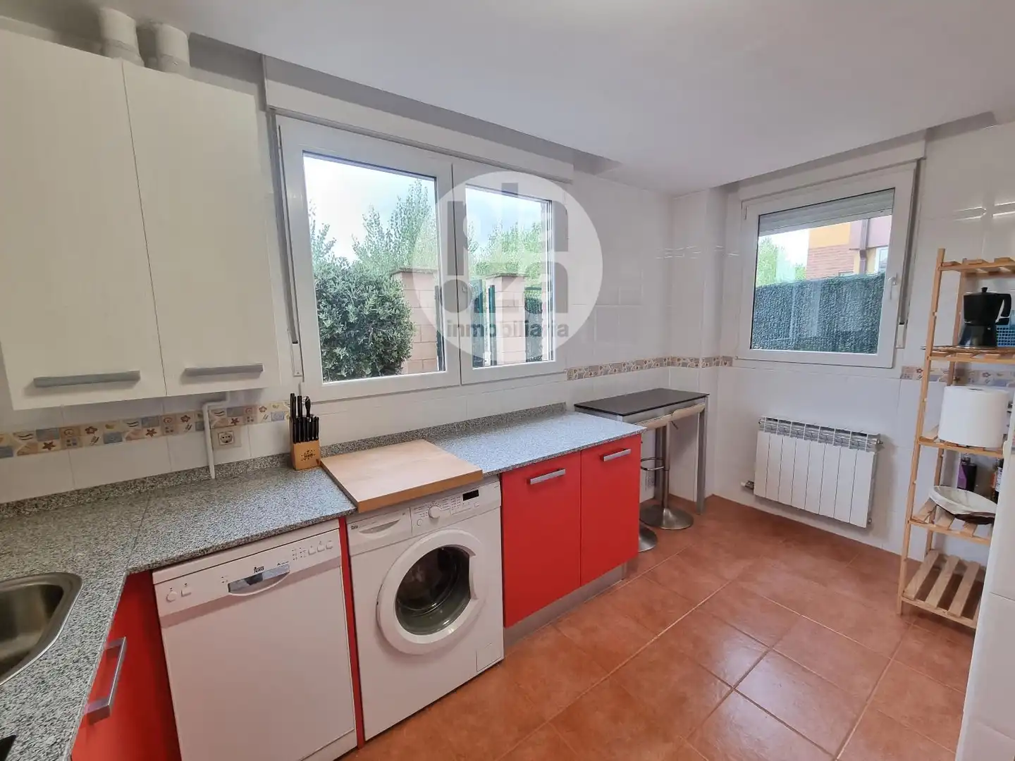 Cocina de Casa adosada en venta en Valdorros, Burgos