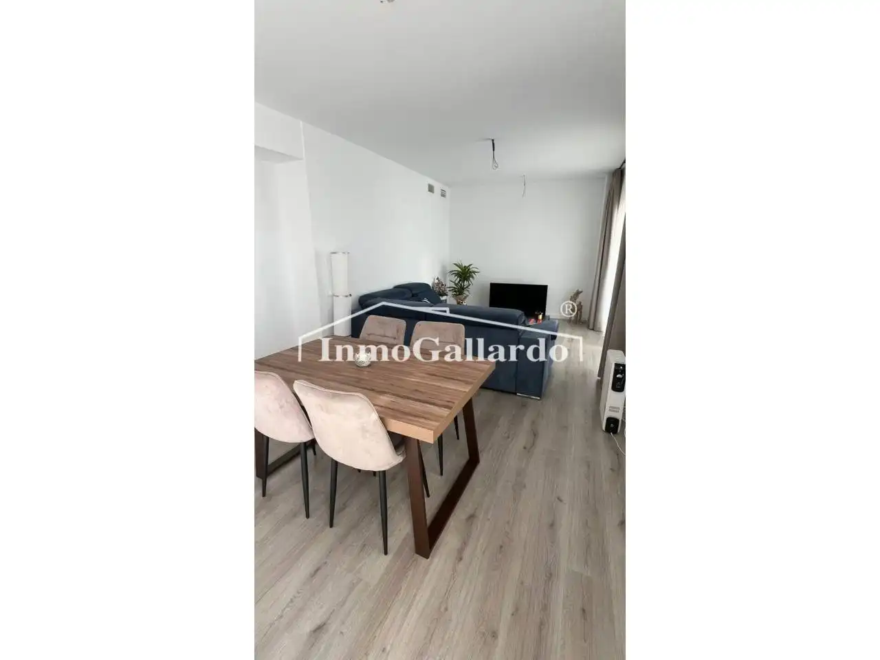 Living room of Flat for sale in Málaga  with Terrace, Storage room and Alarm
