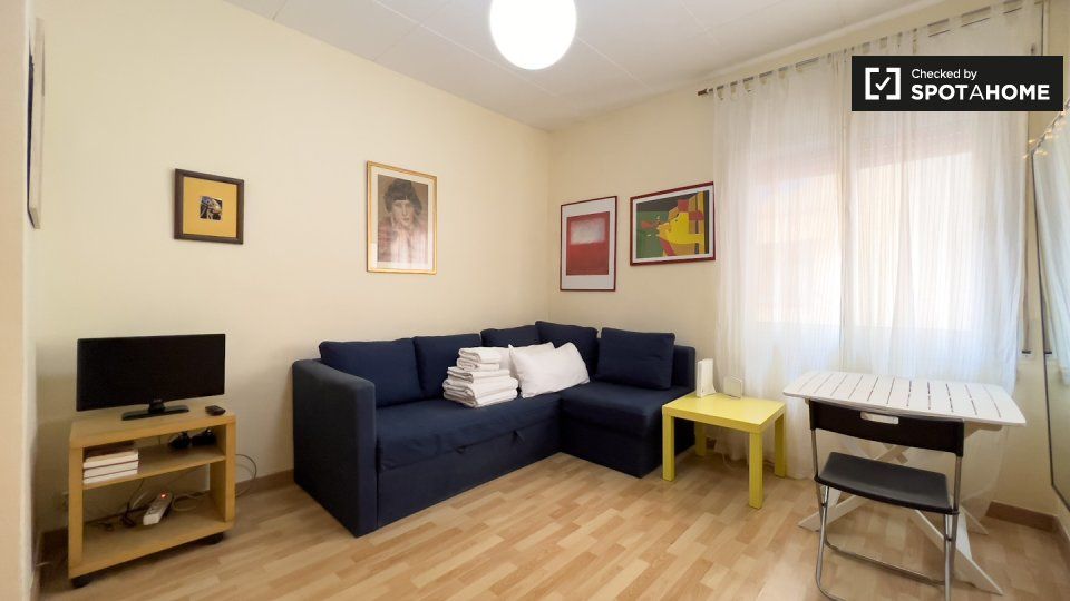 Living room of Flat to rent in  Barcelona Capital  with Air Conditioner, Heating and Furnished