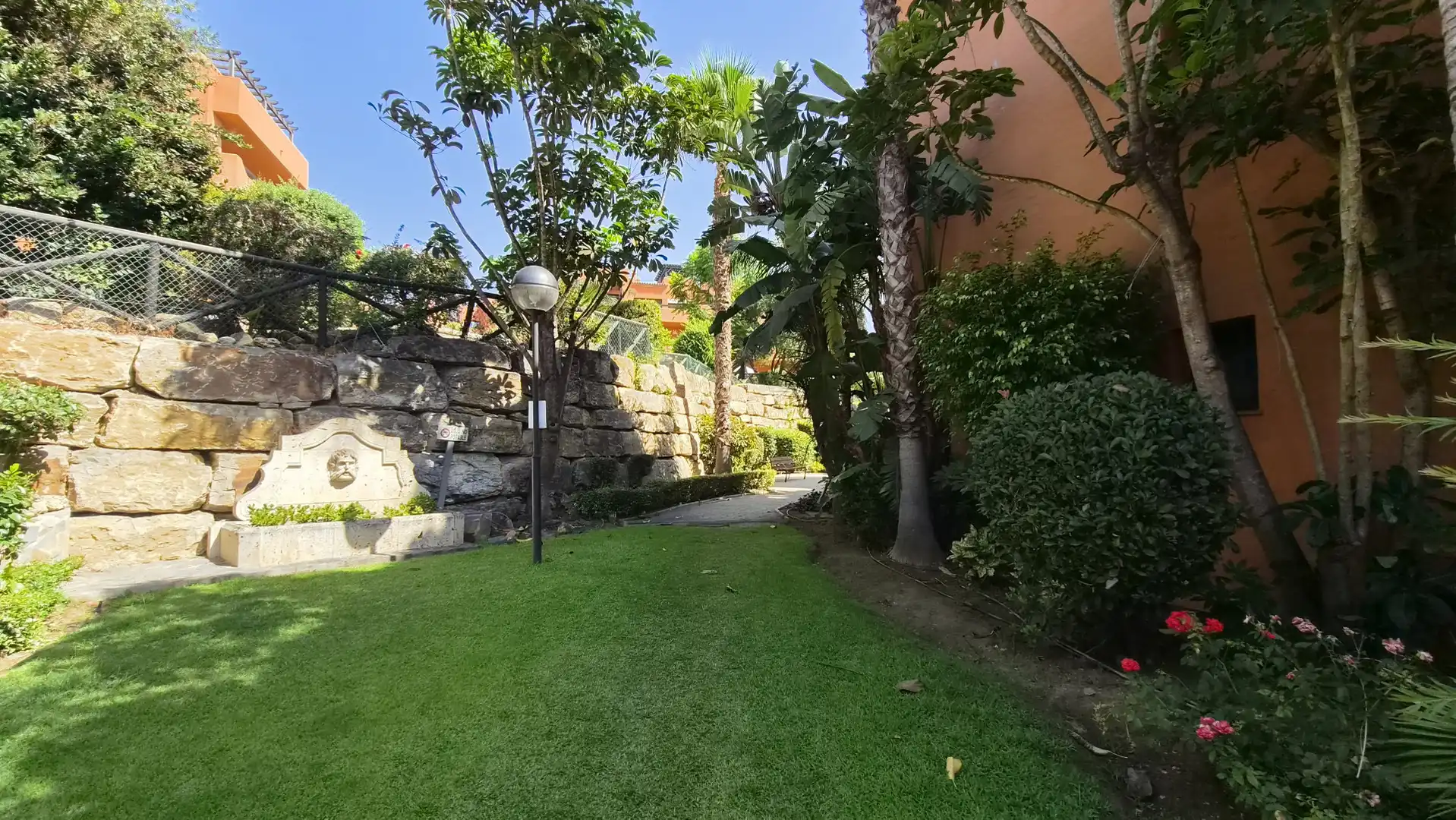 Garden of Apartments for sale in Estepona  with Air Conditioner, Terrace and Storage room