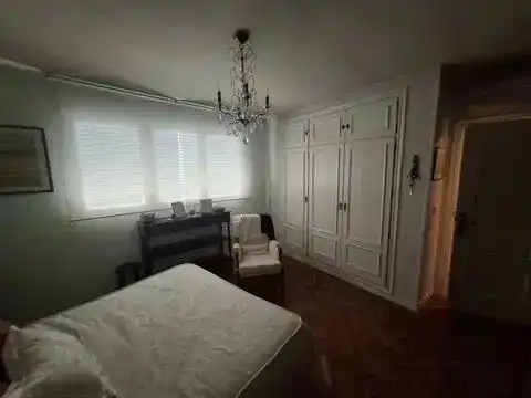 Habitación de Piso en venta en Latina