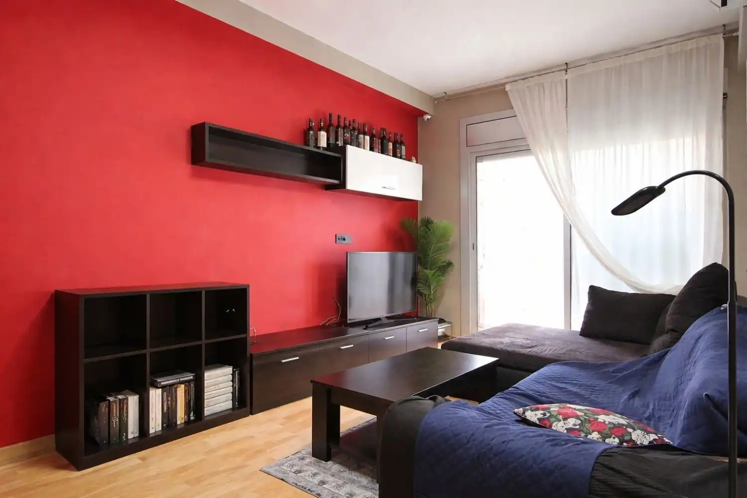 Flat with terrace for sale in Vinyets - Molí Vell, imagen 2