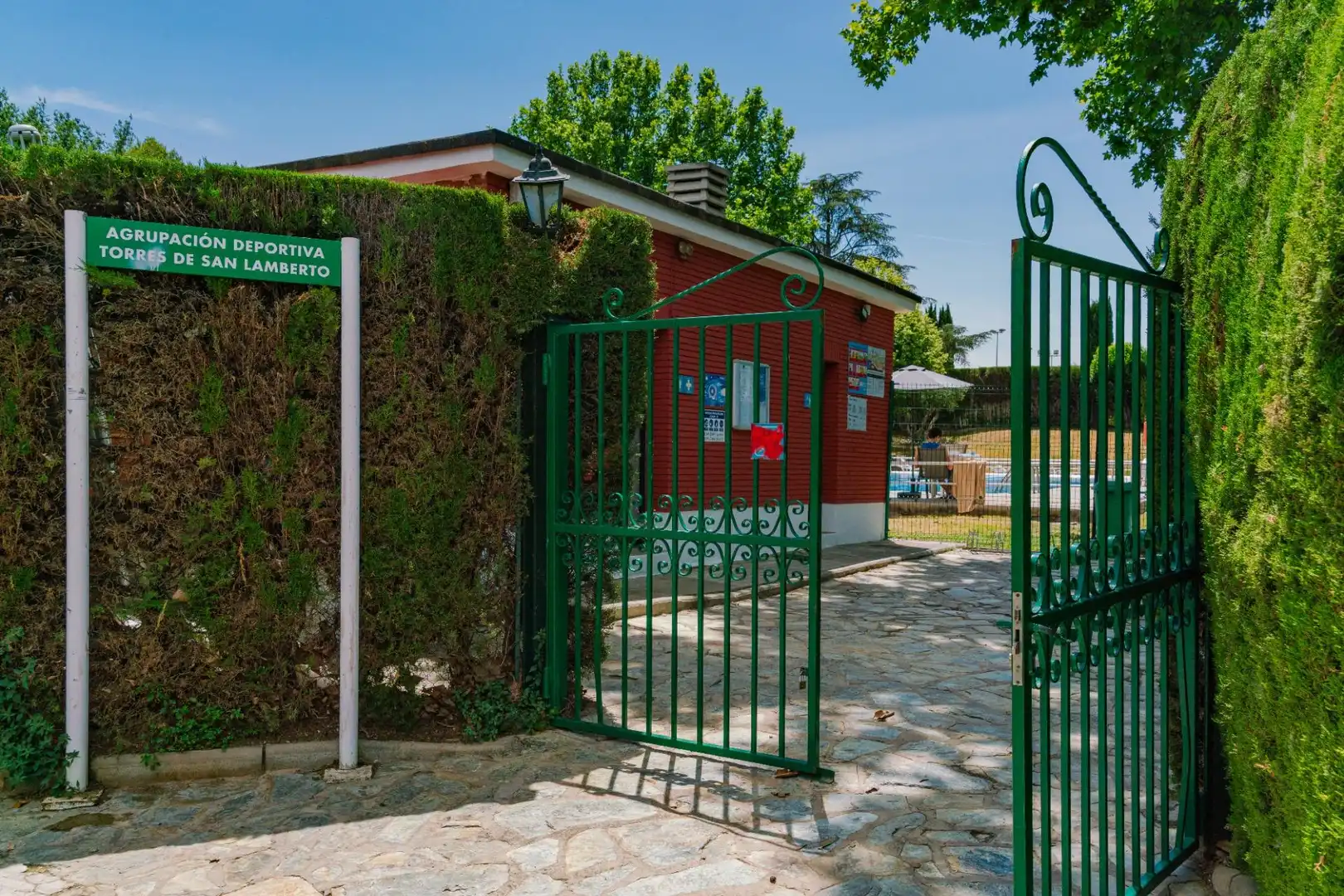Duplexes for sale in Zaragoza  with Heating, Furnished and Balcony