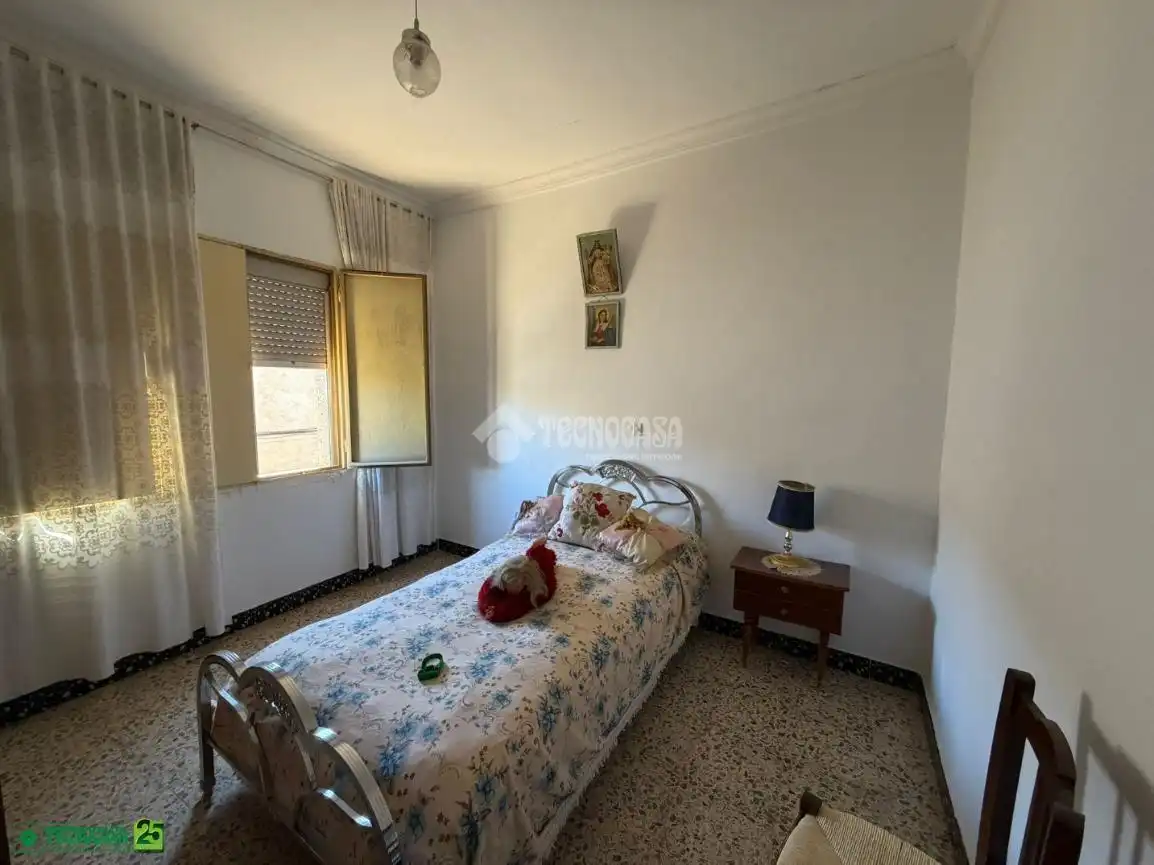 Casa aparellada en venda a Granátula de Calatrava, imagen 13