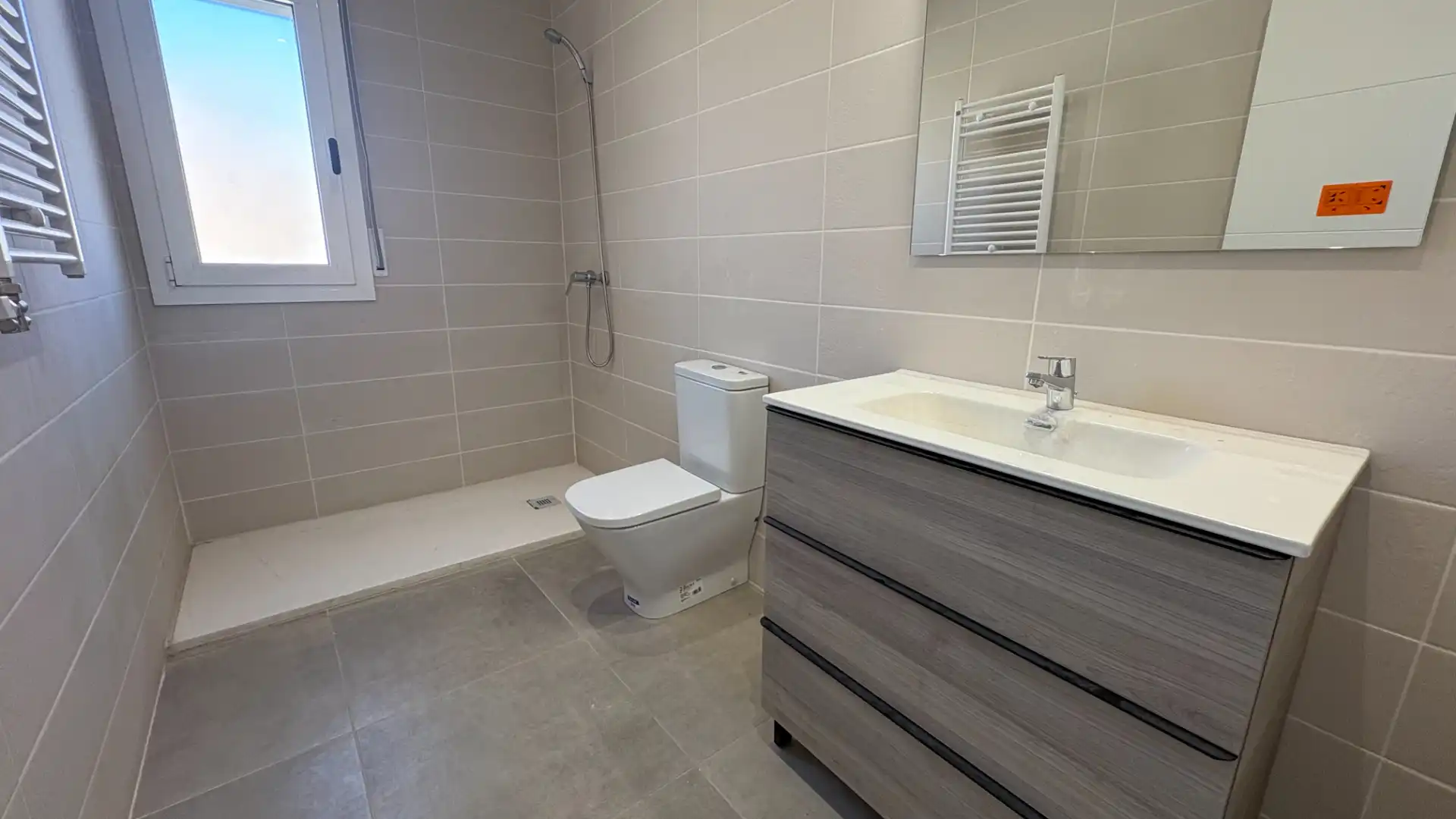 Bathroom of Detached homes for rent in Sant Celoni  with Heating and Private garden