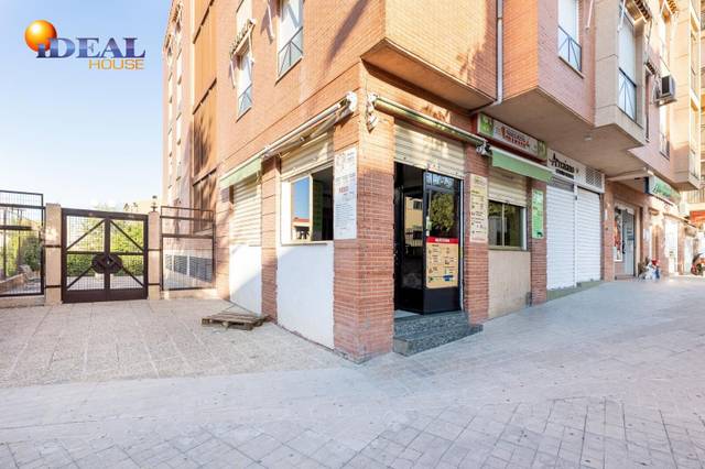 Local comercial en Venta en Camino DE ALFACAR en Parque Nueva Granada