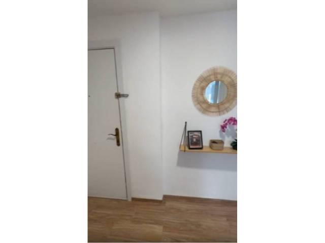 Piso en Venta en Calle Salvador Rubio en Ciutat Fallera