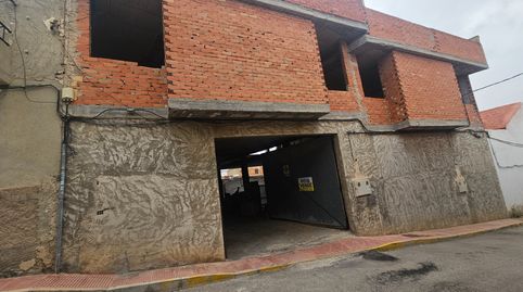 EDIFICIONEN OBRA CON BAJO LOCAL Y DOS VIVIENDAS EN LORQUI