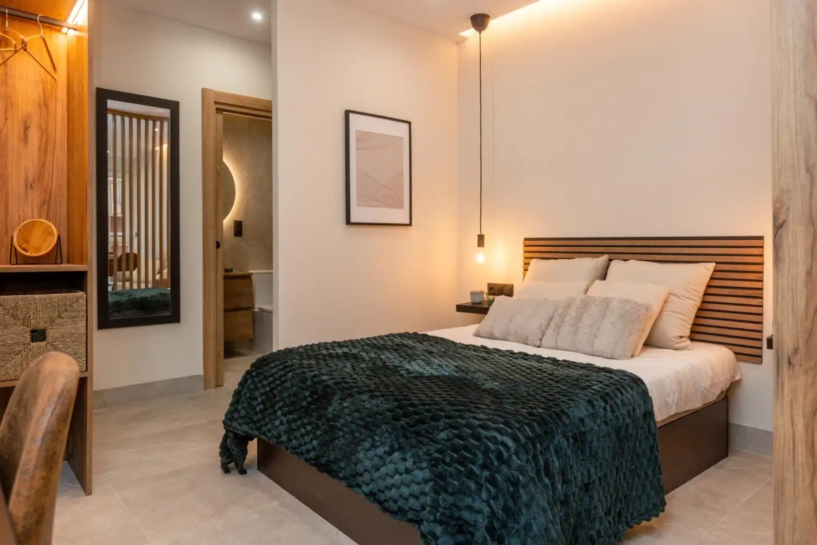 Schlafzimmer von Loft zum Verkauf in Granada mit Klimaanlage und Möbliert