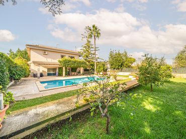 Villa in vendita a Ses Palmeres