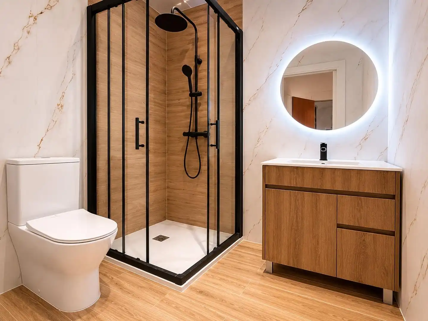 Baño de Piso en venta en Reus con Aire acondicionado, Terraza y Balcón