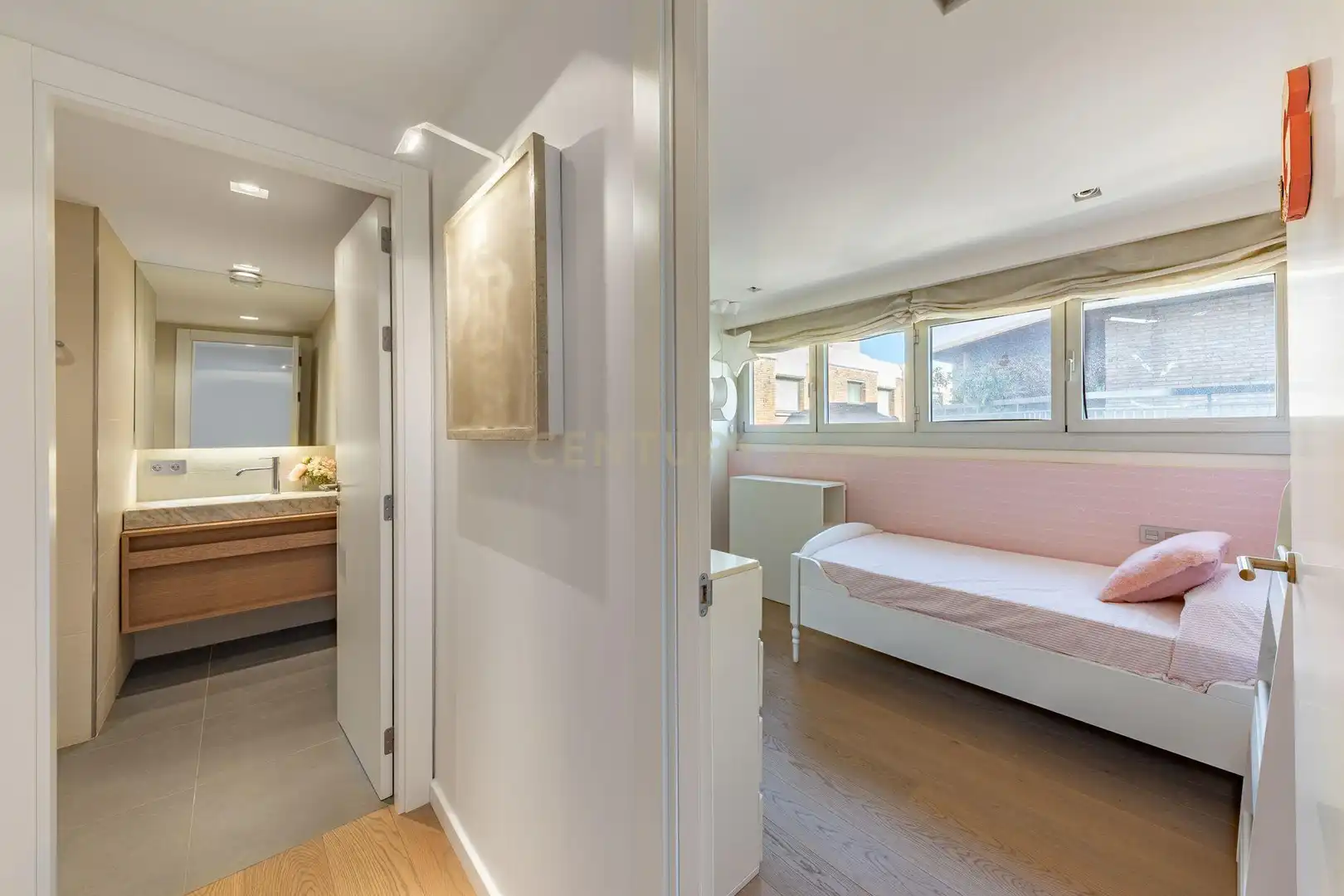 Bedroom of Apartments for rent in Barcelona  with Air Conditioner, Swimming Pool and Oven
