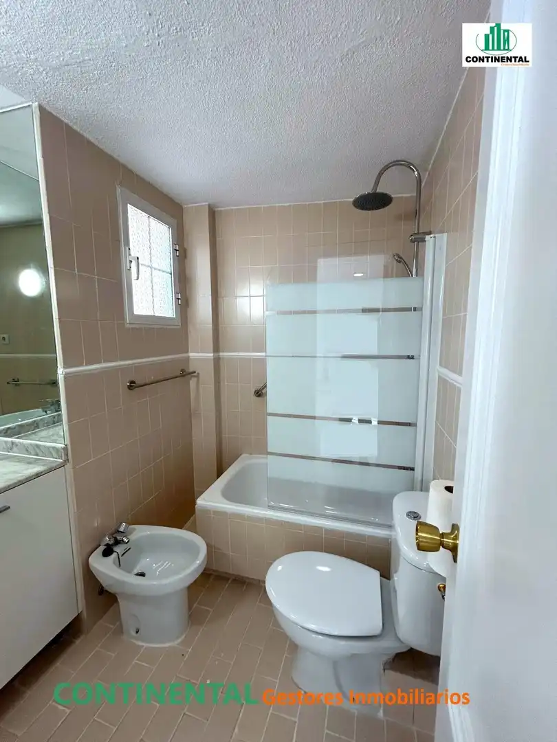 Baño de Piso para compartir en Las Rozas de Madrid con Calefacción, Jardín privado y Terraza