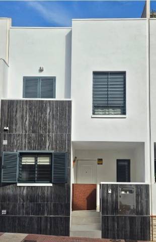 Dúplex en Venta en Barrio Alto - San Félix