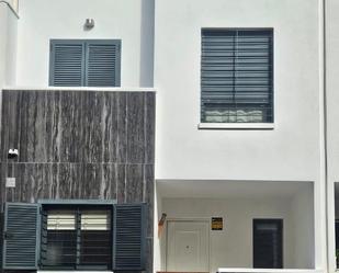 Exterior view of Duplex for sale in  Almería Capital  with Air Conditioner