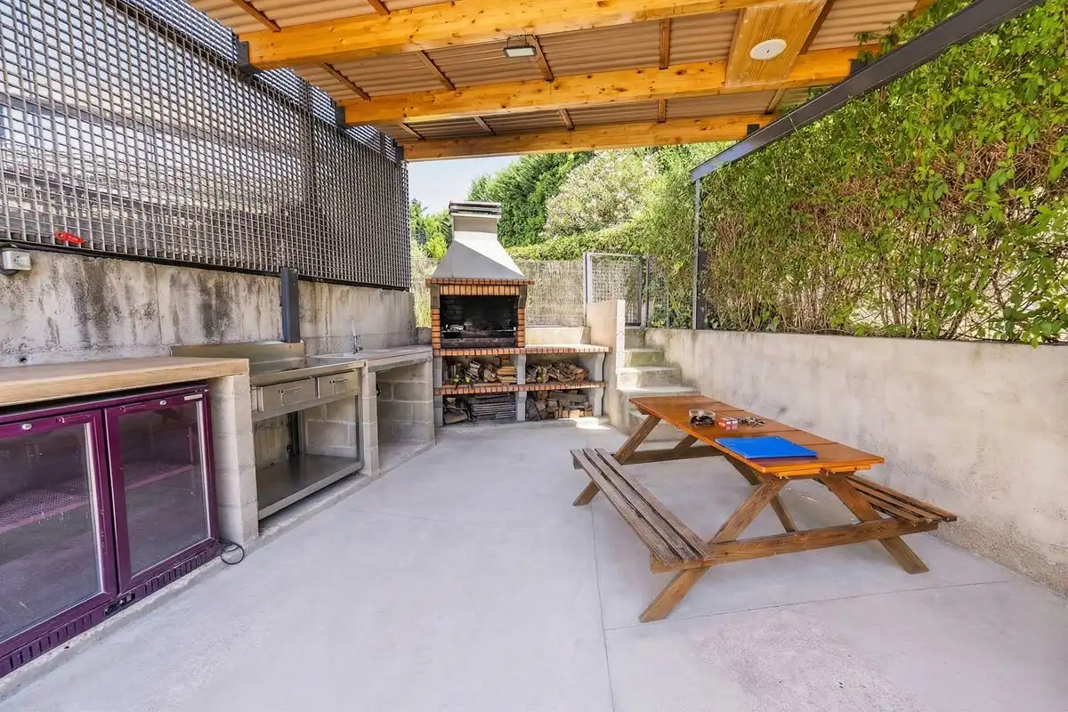 Terrassa de Casa adosada en venda en Madrid amb Aire condicionat, Calefacció i Jardí privat