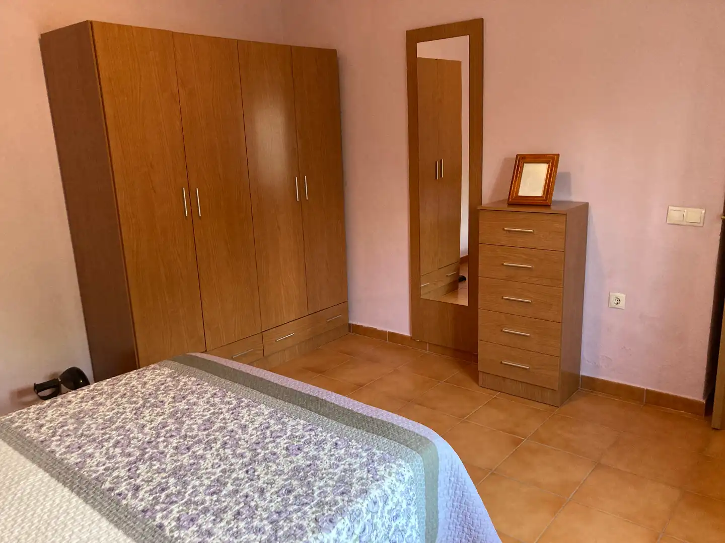 Habitación de Casa o chalet de alquiler en Los Barrios con Aire acondicionado, Jardín privado y Amueblado