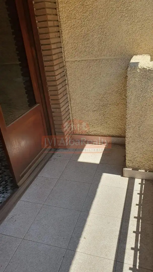 Terrassa de Pis de lloguer en Albacete amb Calefacció, Moblat i Balcó