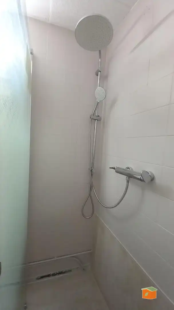 Bany de Casa adosada en venda en Godall amb Traster i Moblat