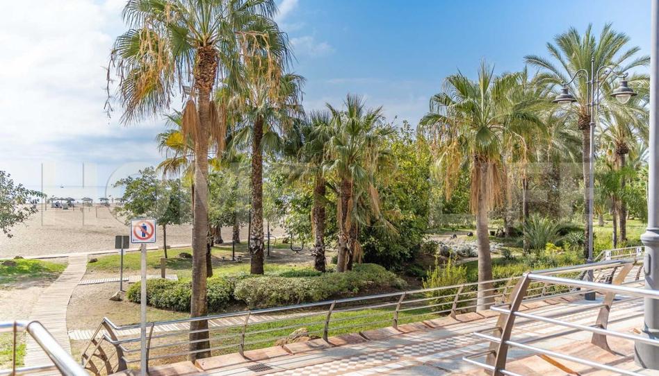 Photo 1 of Flat for sale in Calle Tamarindo, Puerto Marina, Málaga