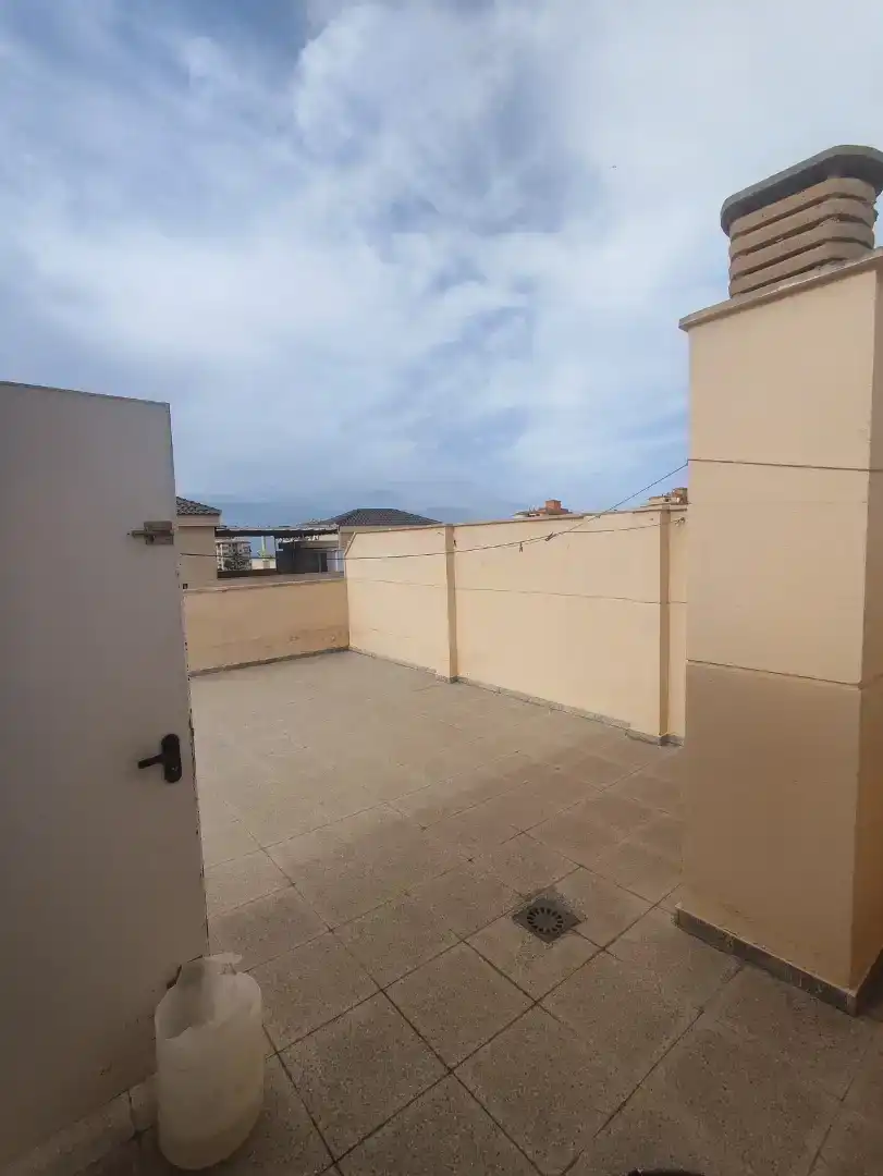 Terrassa de Casa adosada en venda en Torredonjimeno amb Balcó