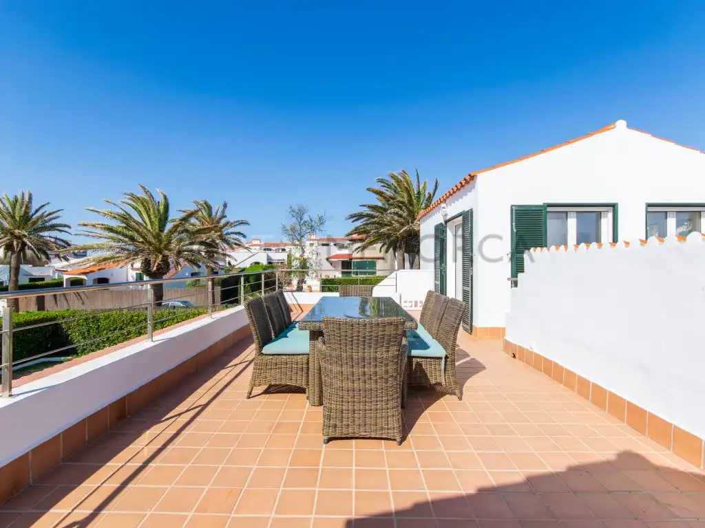Terrassa de Casa o xalet en venda en Sant Lluís amb Terrassa i Piscina