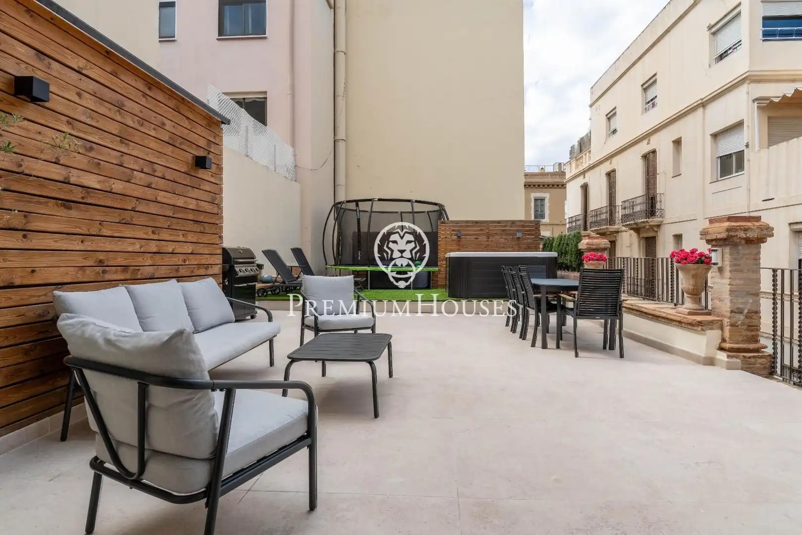 Terrace of Flat for sale in Vilanova i la Geltrú  with Air Conditioner, Heating and Terrace