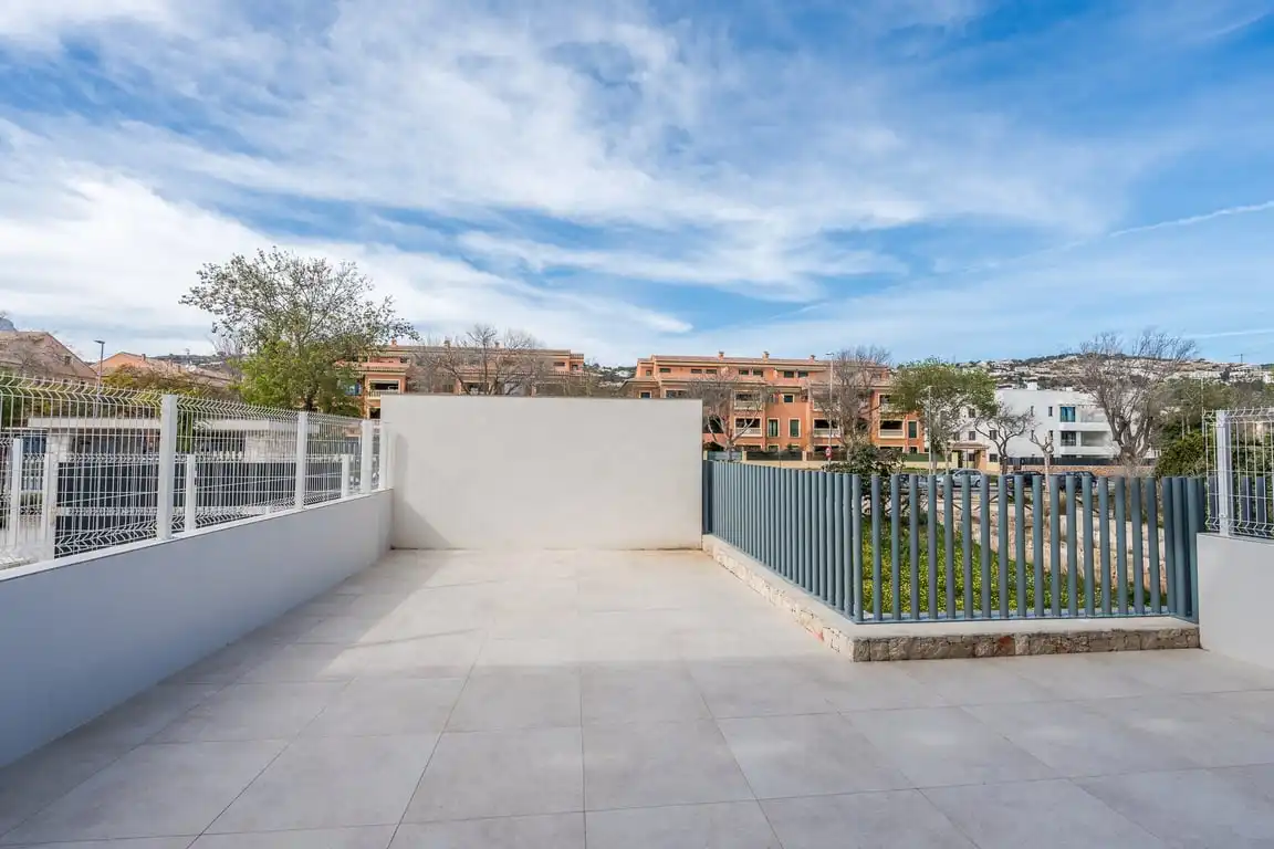 Terrasse von Wohnung zum Verkauf in Jávea / Xàbia mit Klimaanlage, Privatgarten und Abstellraum
