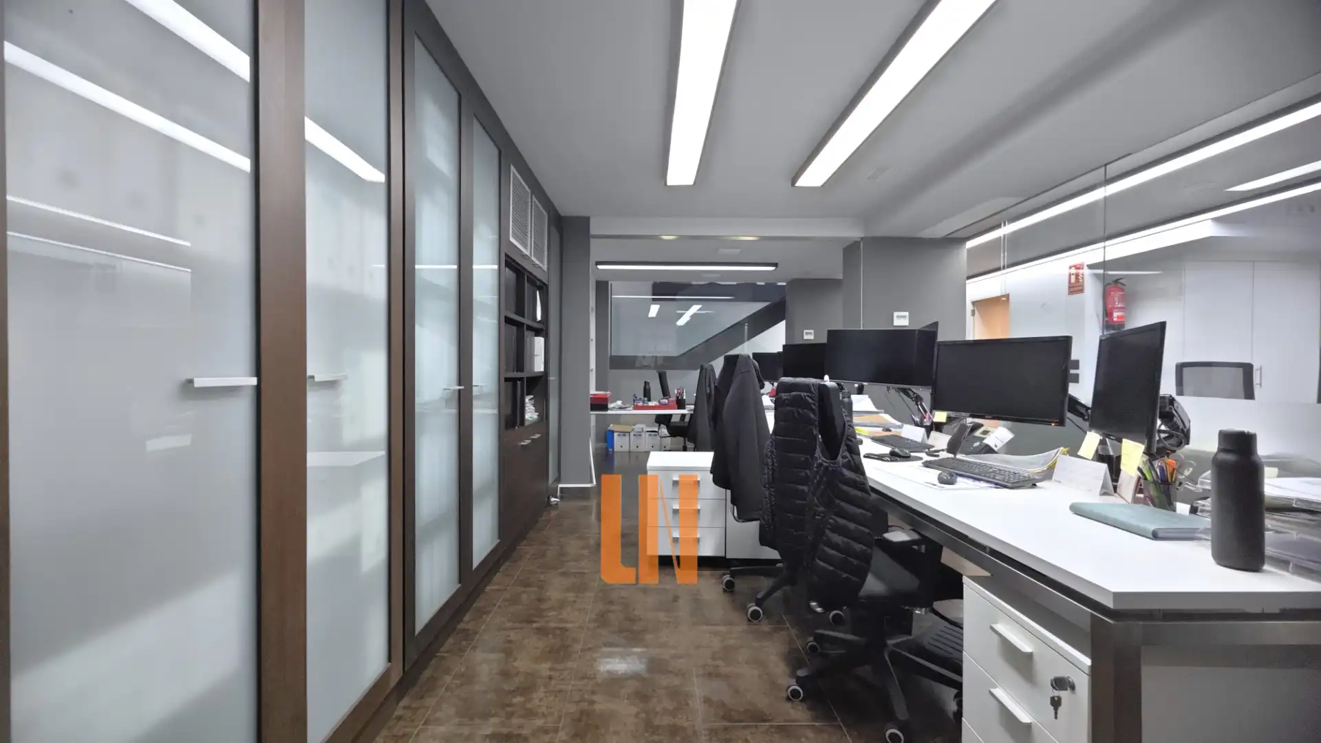 Office for rent in Culleredo  with Air Conditioner, Heating and Furnished