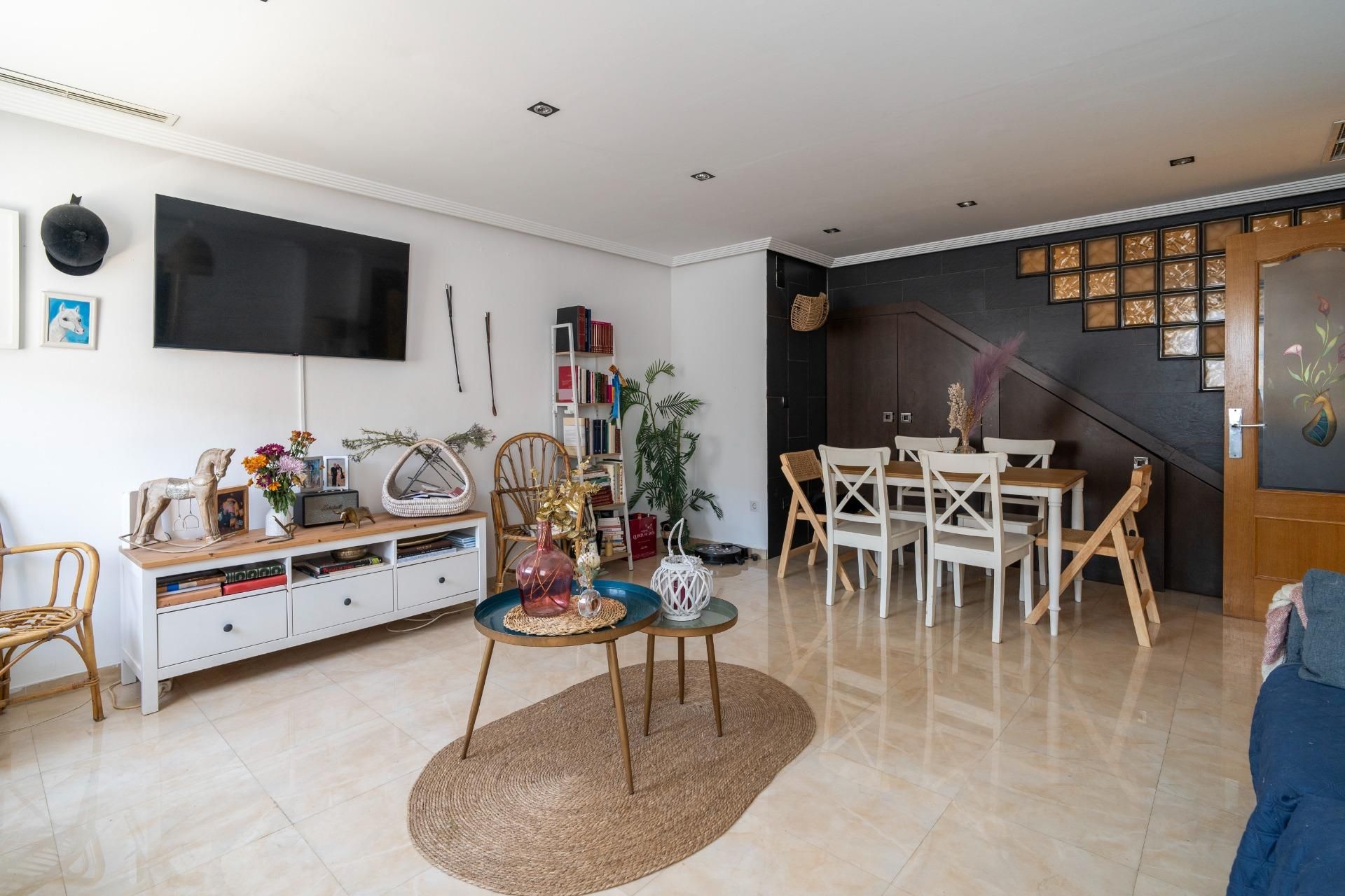 Wohnzimmer von Maisonette zum verkauf in Paiporta mit Klimaanlage und Balkon
