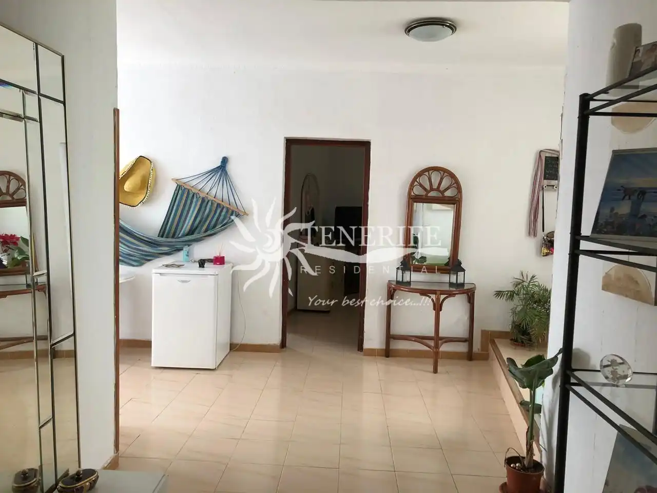 Finca rústica en venta en Guía de Isora con Jardín privado, Trastero y Amueblado