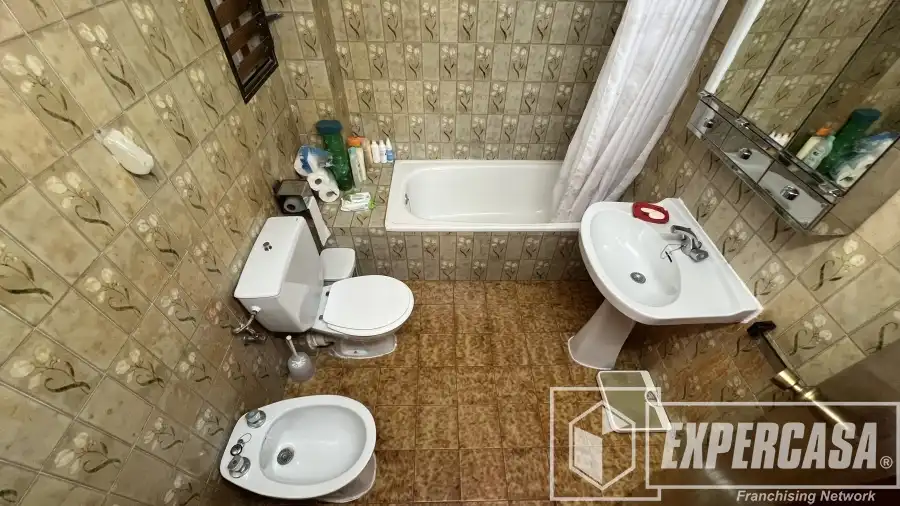 Baño de Piso en venta en Navajas con Trastero y Amueblado