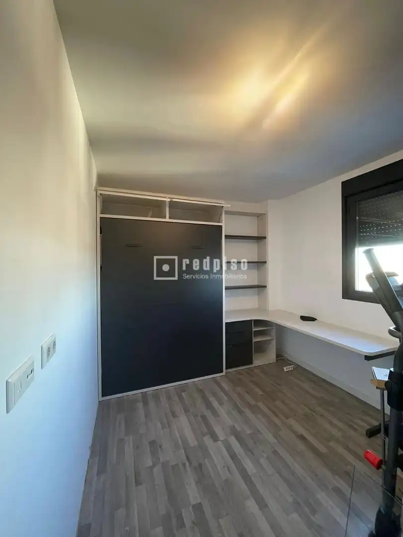 Bedroom of Attic for sale in Madrid  with Air Conditioner, Heating and Private garden