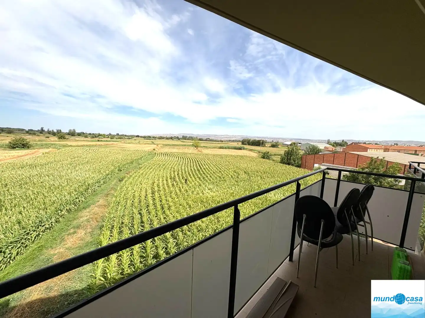 Terrace of Flat for sale in Pinseque  with Air Conditioner, Heating and Terrace