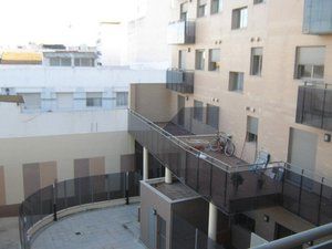 Vista exterior de Pis en venda en Meliana amb Parquet, Terrassa i Traster