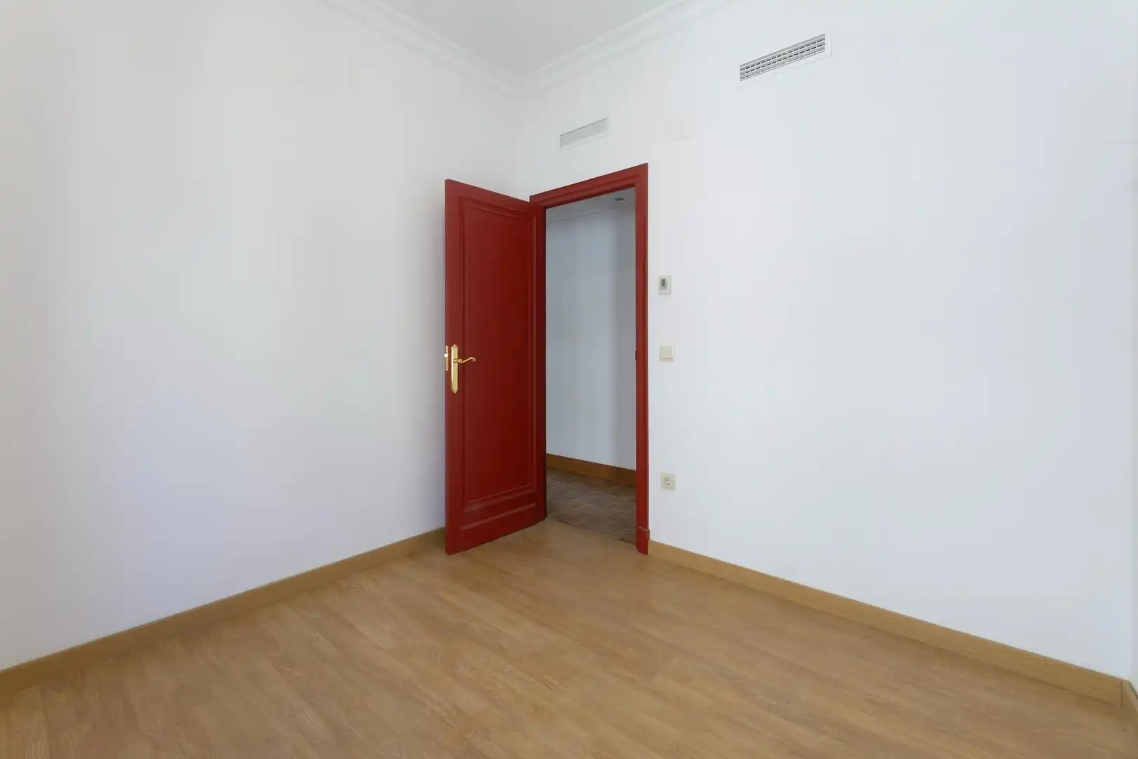 Piso en venta en Gandia con Aire acondicionado, Calefacción y Parquet
