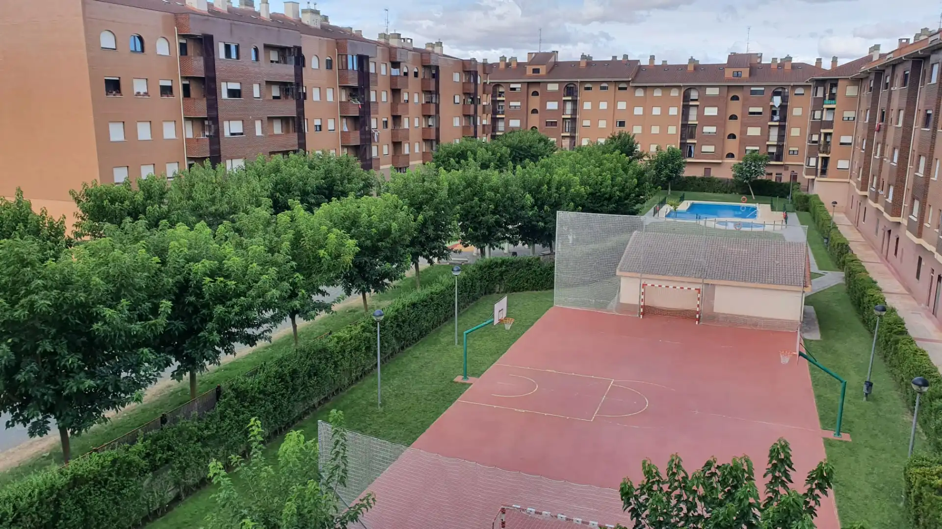 Pis amb piscina en venda a Calle Cuatro Caminos, imagen 3