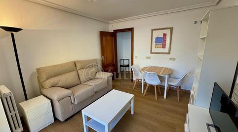 Foto 3 de Pis de lloguer a Calle María Auxiliadora, Garrido Sur, Salamanca