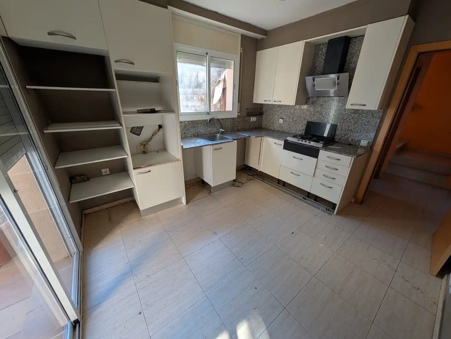 Cocina de Casa o chalet en venta en Calafell con Calefacción, Jardín privado y Terraza