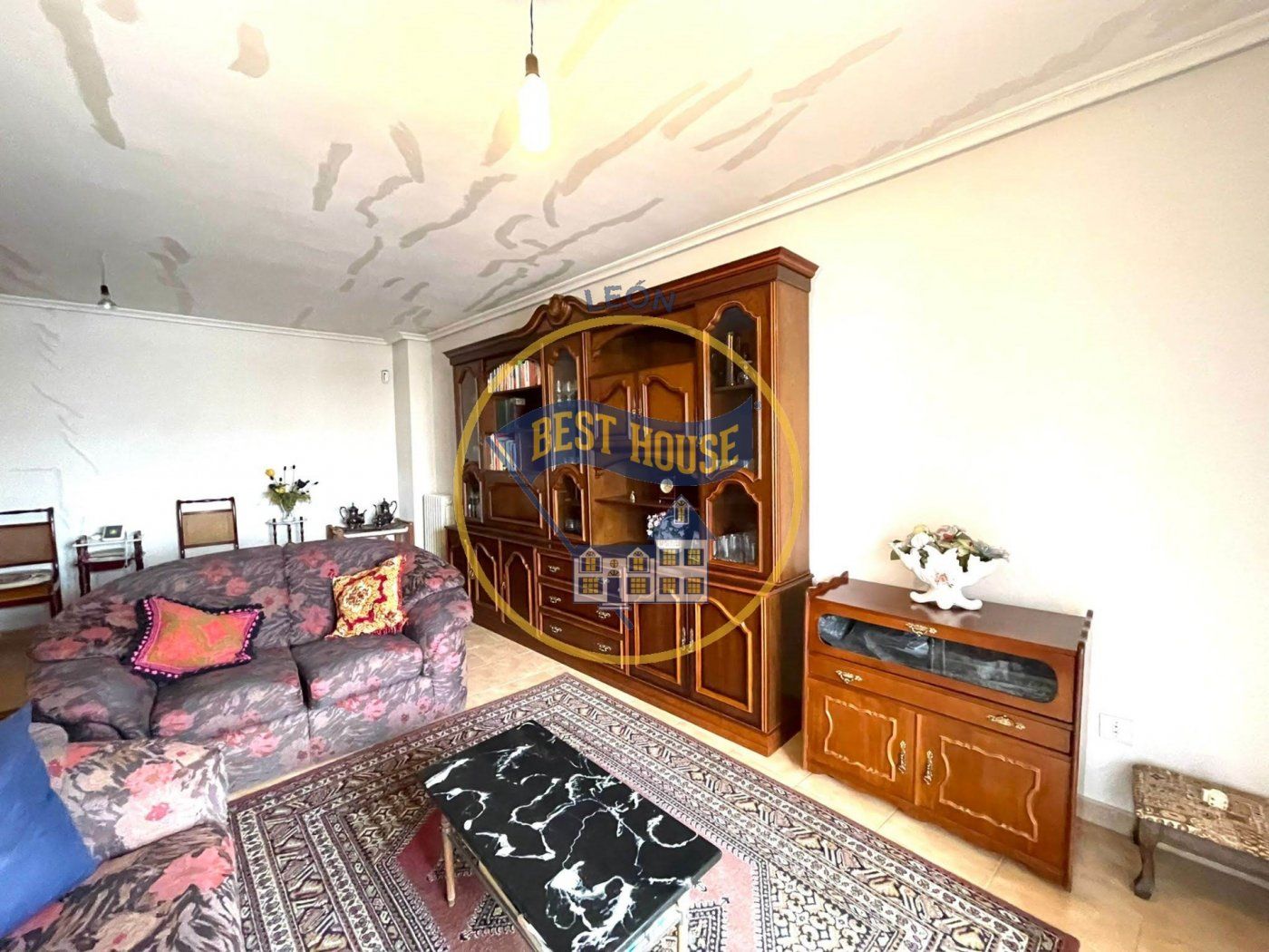 Living room of Flat for sale in León Capital   with Heating, Terrace and Storage room