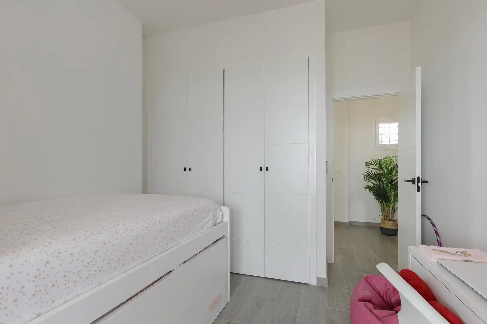 Habitación de Ático en venta en Jun con Aire acondicionado, Calefacción y Jardín privado