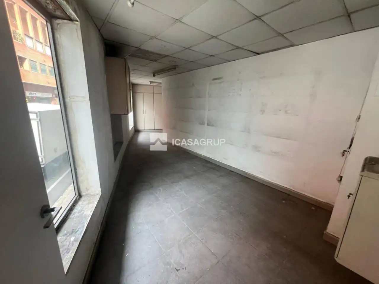 Local en venta en Avenida Catalunya, Centre - Estació